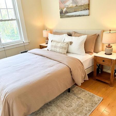 7 Mins Drive To Yale, Large Fenced Yard Villa New Haven Exterior photo